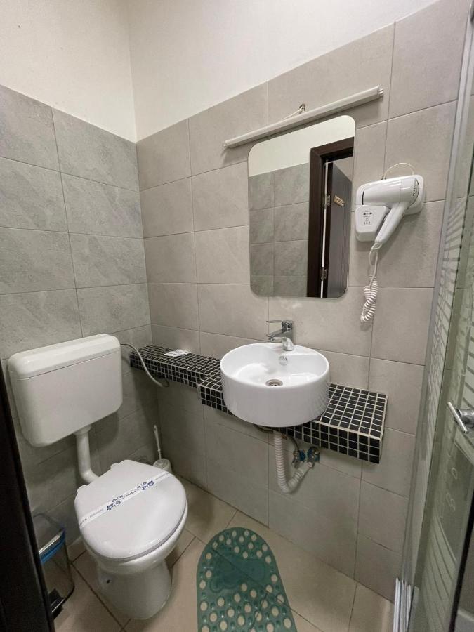 Hostel Tripoli Palace Bucureşti Eksteriør bilde