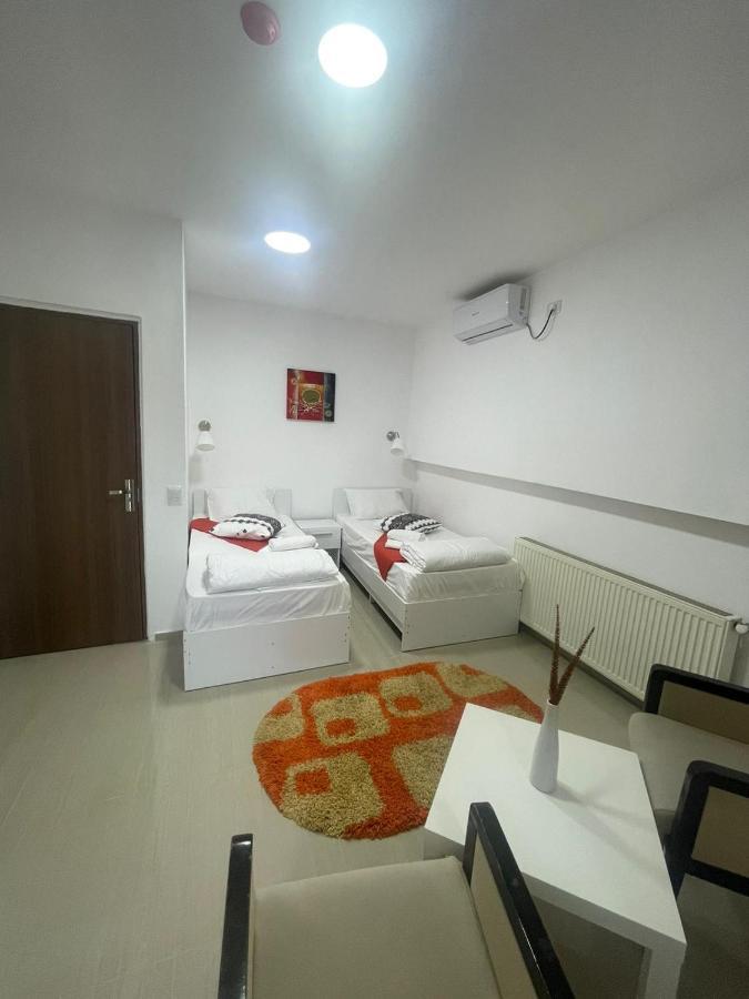 Hostel Tripoli Palace Bucureşti Eksteriør bilde