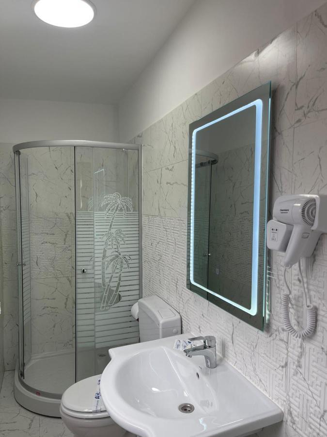 Hostel Tripoli Palace Bucureşti Eksteriør bilde