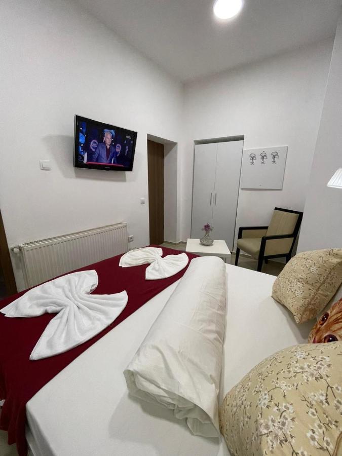 Hostel Tripoli Palace Bucureşti Eksteriør bilde