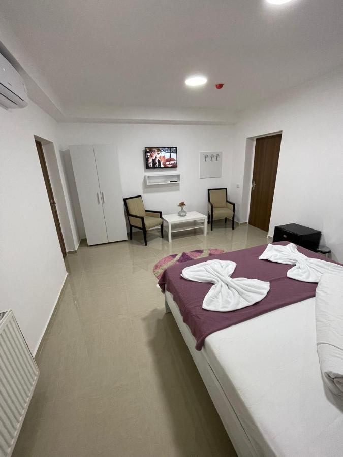 Hostel Tripoli Palace Bucureşti Eksteriør bilde