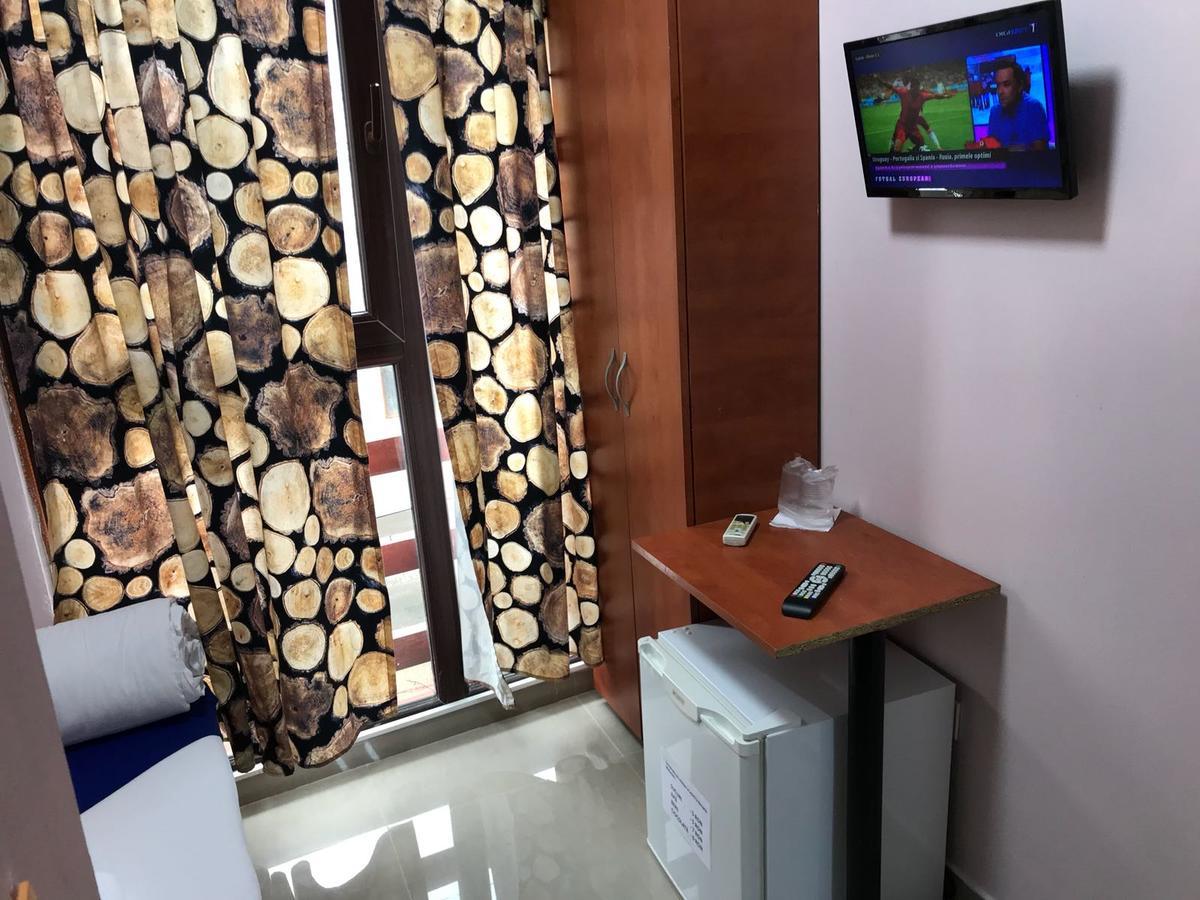 Hostel Tripoli Palace Bucureşti Eksteriør bilde