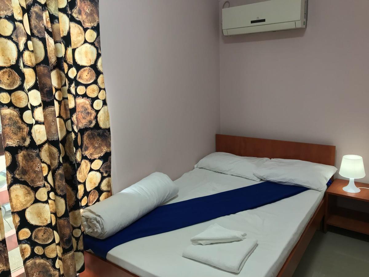 Hostel Tripoli Palace Bucureşti Eksteriør bilde