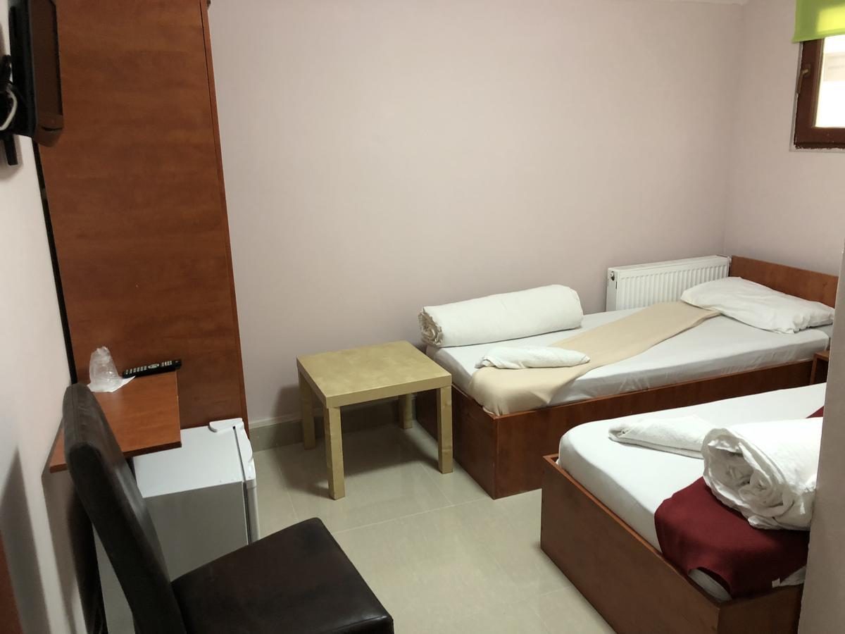 Hostel Tripoli Palace Bucureşti Eksteriør bilde