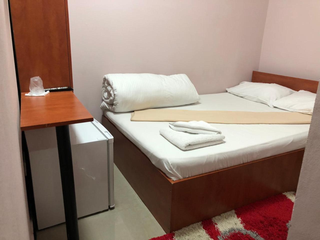 Hostel Tripoli Palace Bucureşti Eksteriør bilde